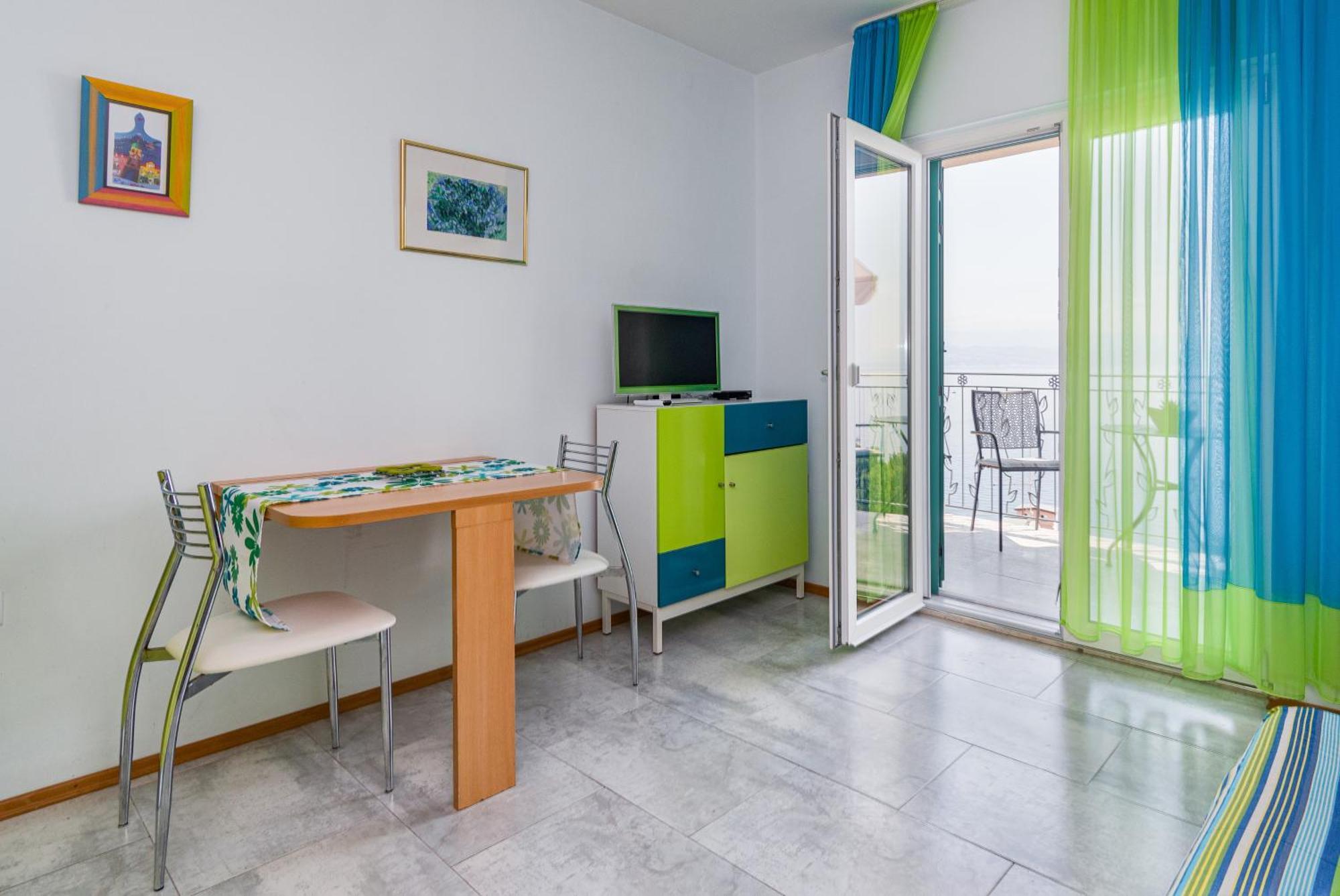 Apartments By The Sea Medveja, Opatija - 7720 Lovran Eksteriør bilde